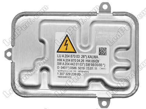 Kuva xenon-liitäntälaitteen etupuolesta Mercedes S-sarja (W221)